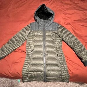 Lolë Faith Down Jacket